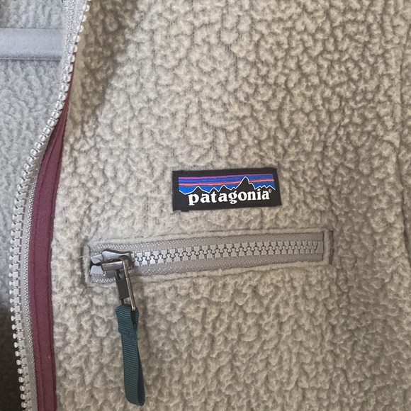 Patagonia size xs - Picture 3 of 3